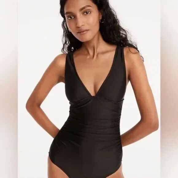 New J.Crew Ruched V-neck one-piece swimsuit Size Medium - Picture 2 of 4